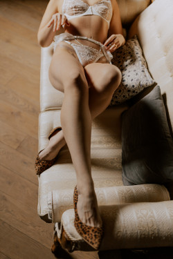 Фото +7 (981) 022-69-79